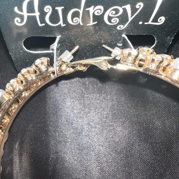 3 Inch pearl & diamond hoops - Picture 11 of 13